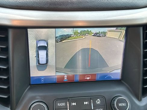 Used 2019 GMC Acadia Denali w/ Technology Package AWD/4WD image 30