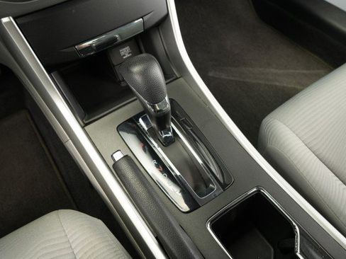 Used 2015 Honda Accord LX image 44