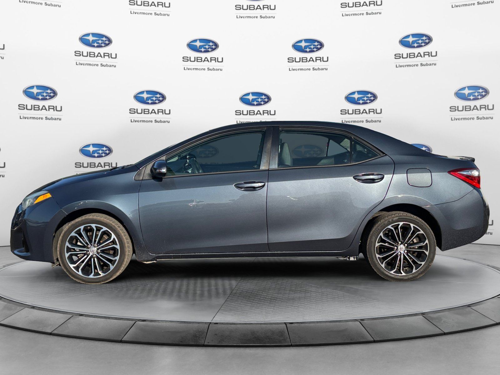 Used 2016 Toyota Corolla S FWD image 3