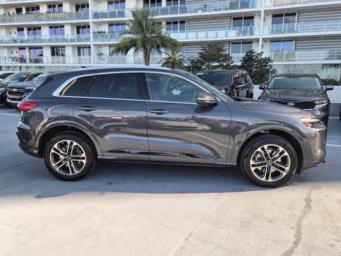 Certified 2025 Audi Q5 Premium Plus w/ Premium Plus image 7