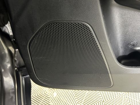 Used 2014 Jeep Cherokee Latitude w/ Cold Weather Group image 26