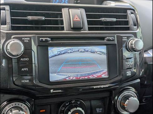 Used 2019 Toyota 4Runner TRD Off-Road Premium AWD/4WD image 11