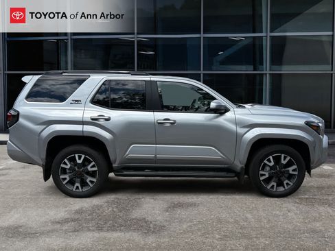 Used 2026 Toyota 4Runner TRD Sport Premium AWD/4WD image 3