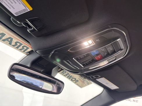 Used 2023 Jeep Grand Cherokee Altitude image 19