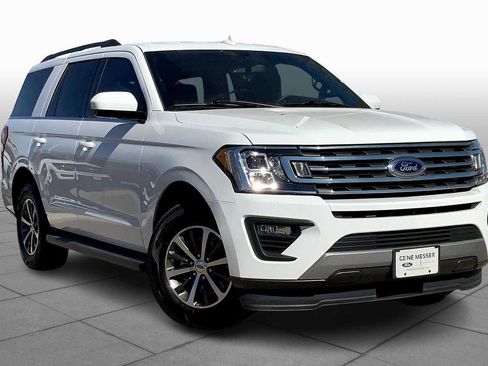 Used 2021 Ford Expedition XLT image 2