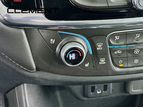 Used 2018 Chevrolet Traverse Premier w/ Driver Confidence II Package image 23