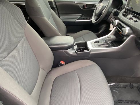 Certified 2025 Toyota RAV4 LE image 14