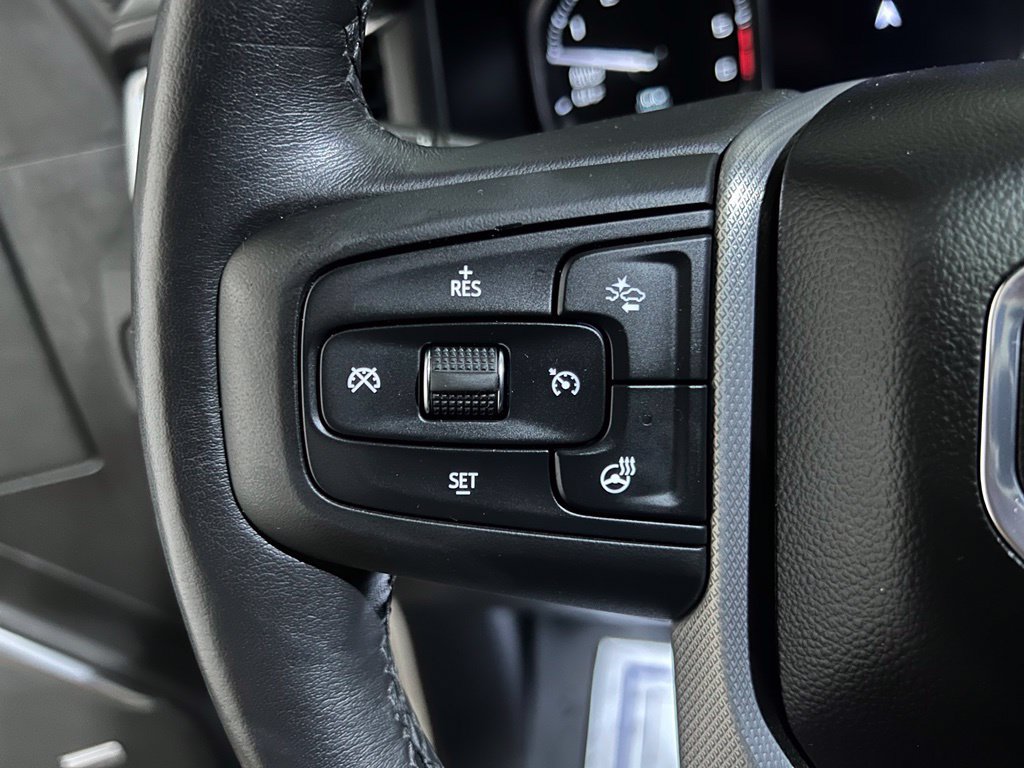 Used 2021 GMC Yukon Denali w/ Denali Premium Package AWD/4WD image 29