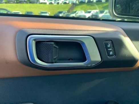 Certified 2024 Ford Bronco Outer Banks AWD/4WD image 23