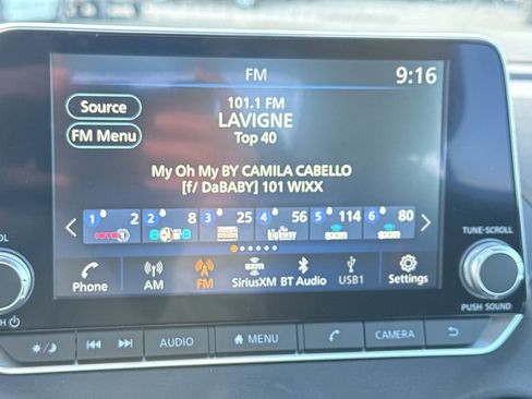 New 2025 Nissan Sentra SR image 19