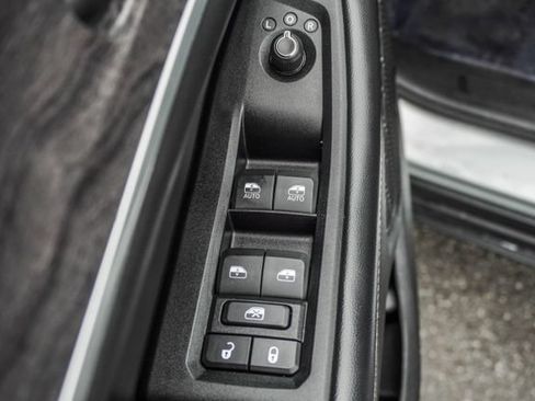 Used 2024 Jeep Grand Cherokee Limited 4xe AWD/4WD image 41