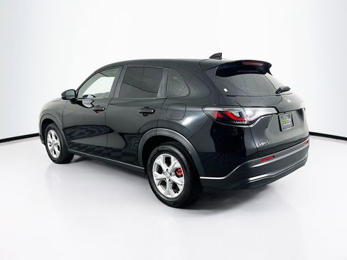 Used 2023 Honda HR-V LX image 5