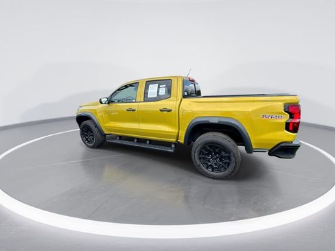 Used 2023 Chevrolet Colorado Trail Boss w/ Technology Package AWD/4WD image 6