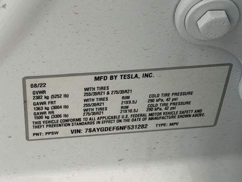 Used 2022 Tesla Model Y Performance AWD/4WD image 19