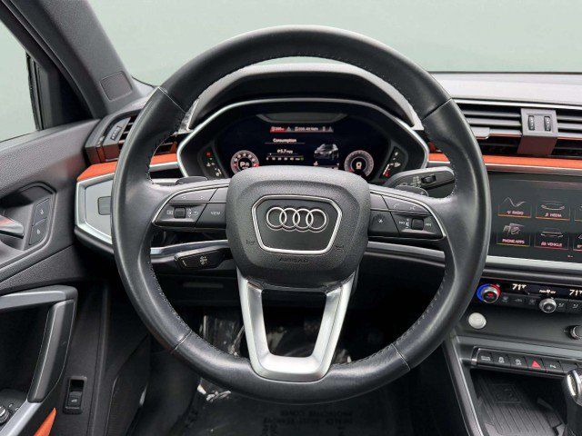 Used 2019 Audi Q3 2.0T Premium Plus w/ Premium Plus Package AWD/4WD image 10