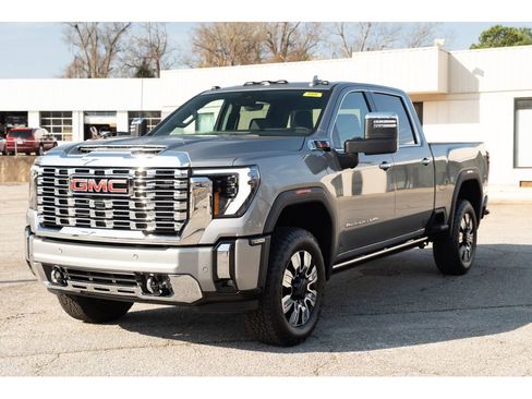 New 2026 GMC Sierra 2500 Denali image 3