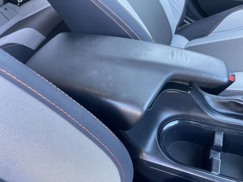 Used 2019 Subaru Crosstrek 2.0i Premium image 28