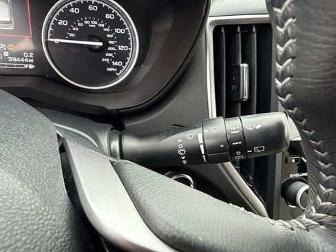 Used 2023 Subaru Forester Premium image 39