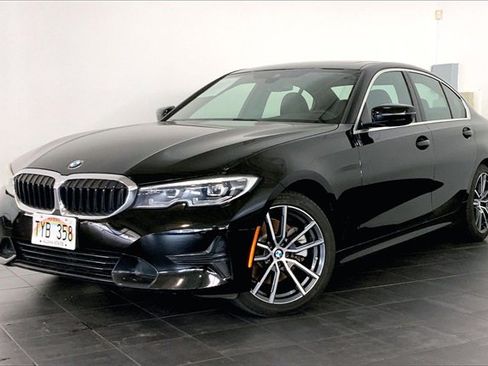 Used 2020 BMW 330i Sedan w/ Convenience Package image 1