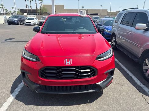 Used 2024 Honda HR-V Sport image 2