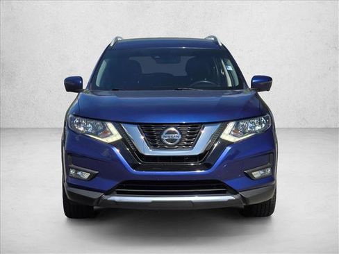 Used 2019 Nissan Rogue SL image 2