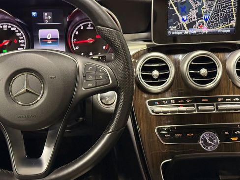 Used 2018 Mercedes-Benz C 300 4MATIC Sedan image 26
