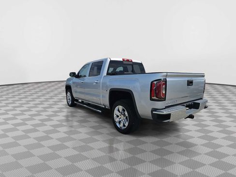 Used 2018 GMC Sierra 1500 SLT AWD/4WD image 10