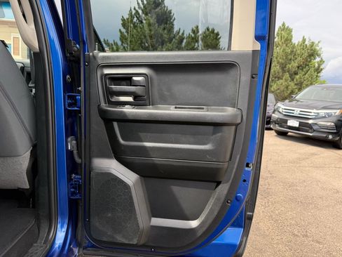 Used 2018 RAM 1500 Express w/ Express Value Package AWD/4WD image 19