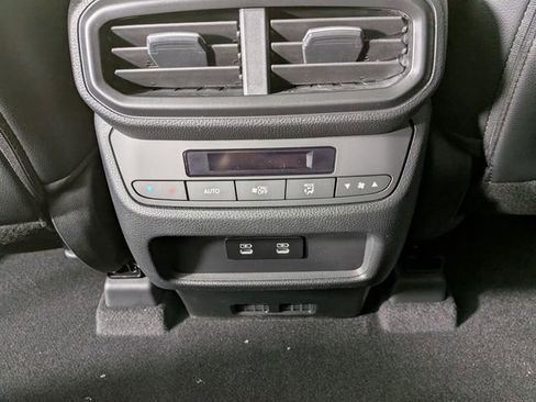 New 2026 Honda Pilot Touring image 28