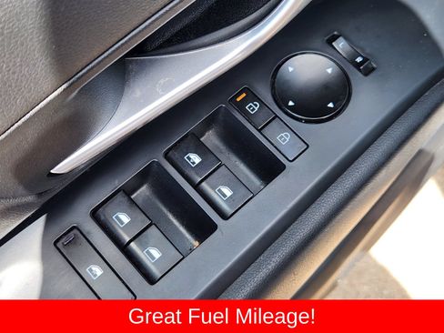 Used 2025 Hyundai Tucson SE FWD image 29