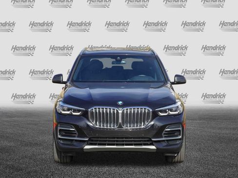 Certified 2023 BMW X5 xDrive40i w/ Premium Package image 3