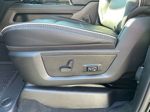 New 2026 RAM 2500 Limited image 15