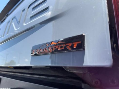 Used 2025 Honda Ridgeline TrailSport image 17