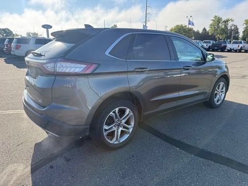Used 2018 Ford Edge Titanium w/ Equipment Group 301A AWD/4WD image 11
