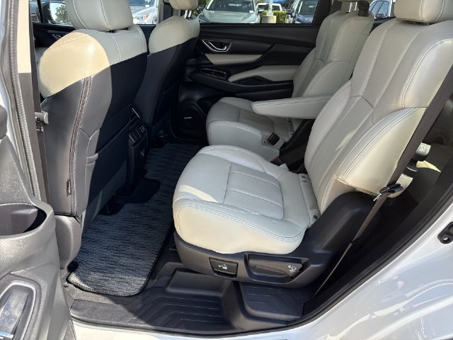 Used 2025 Subaru Ascent Limited AWD/4WD image 16