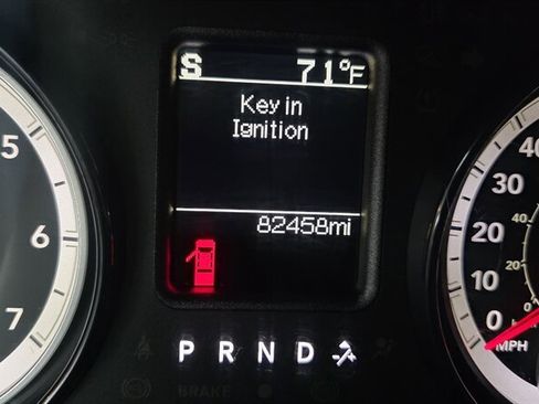 Used 2017 RAM 1500 Classic SLT AWD/4WD image 13