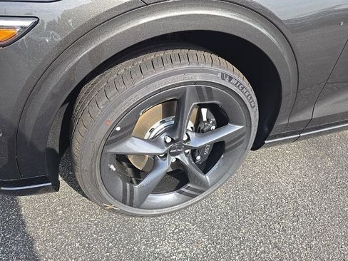 Used 2026 Genesis GV70 3.5T Sport Prestige image 13