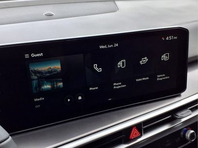 New 2026 Kia Sorento S w/ S Panoramic Sunroof Package