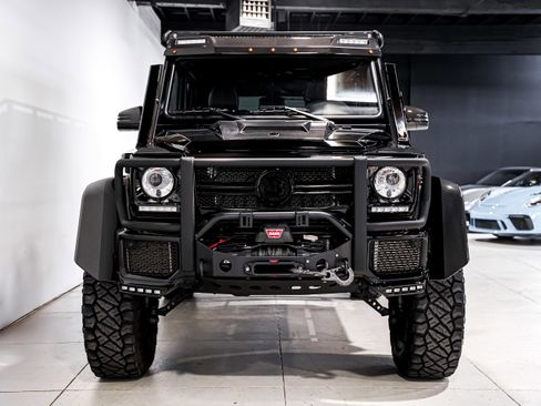 Used 2017 Mercedes-Benz G 550 Squared image 5