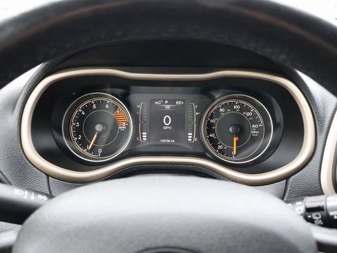 Used 2017 Jeep Cherokee 75th Anniversary image 35