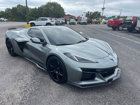 Used 2024 Chevrolet Corvette Z06 w/ Stealth Interior Trim Package image 7