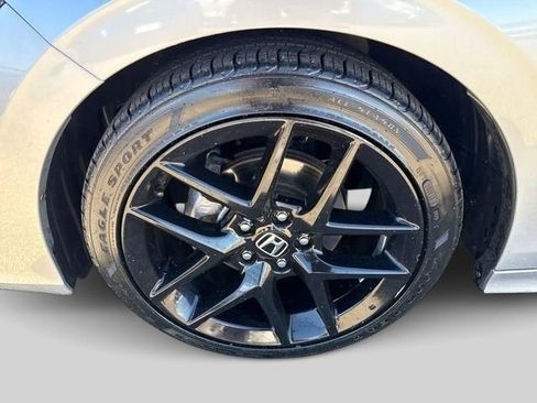Certified 2023 Honda Civic Sport image 2