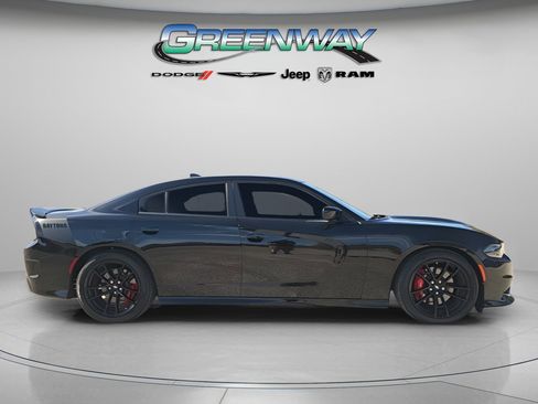 Used 2022 Dodge Charger Scat Pack w/ Daytona Edition Group image 4