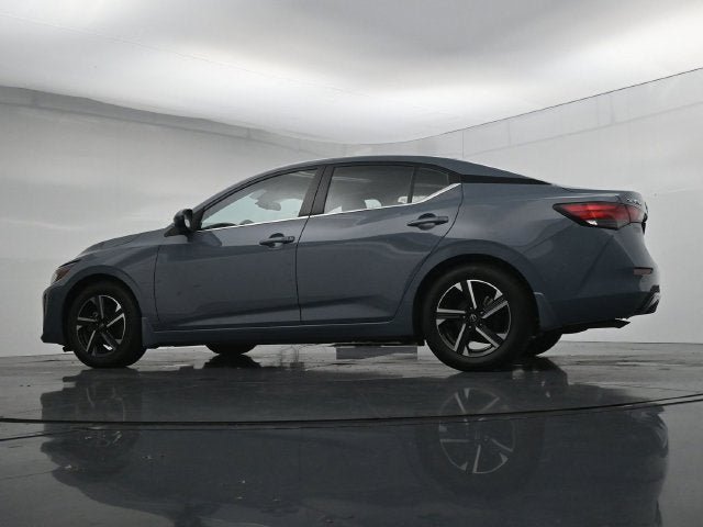 Used 2025 Nissan Sentra SV FWD image 38