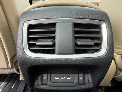 Used 2024 Acura RDX SH-AWD w/ Advance Package image 16