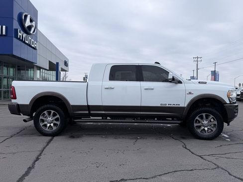 Used 2022 RAM 3500 Limited w/ Cold Weather Group image 9