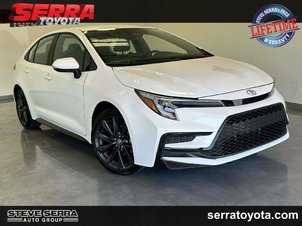 Used 2026 Toyota Corolla SE FWD image 1