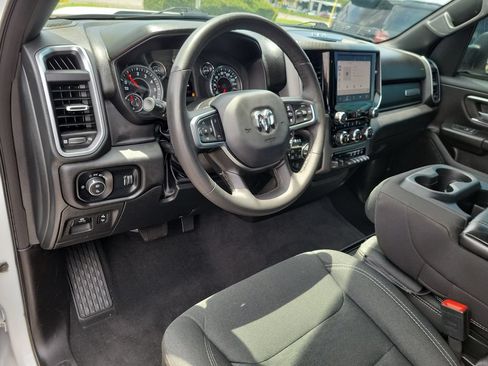 Used 2025 RAM 1500 Big Horn AWD/4WD image 6