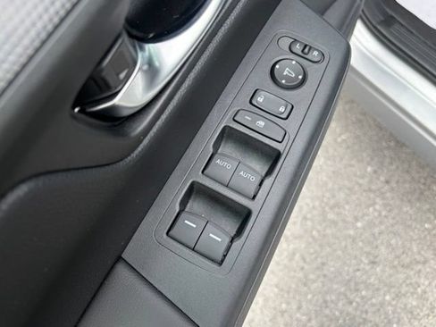 Certified 2024 Honda CR-V EX image 13