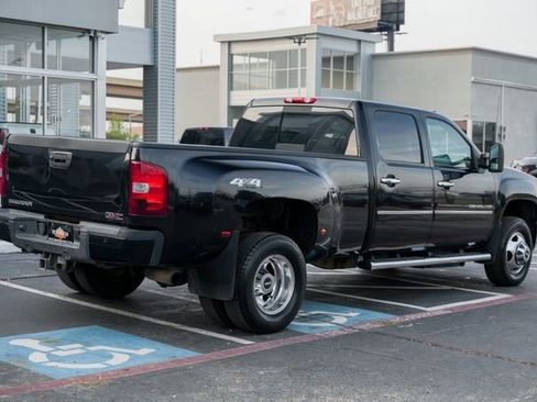 Used 2013 GMC Sierra 3500 Denali image 6